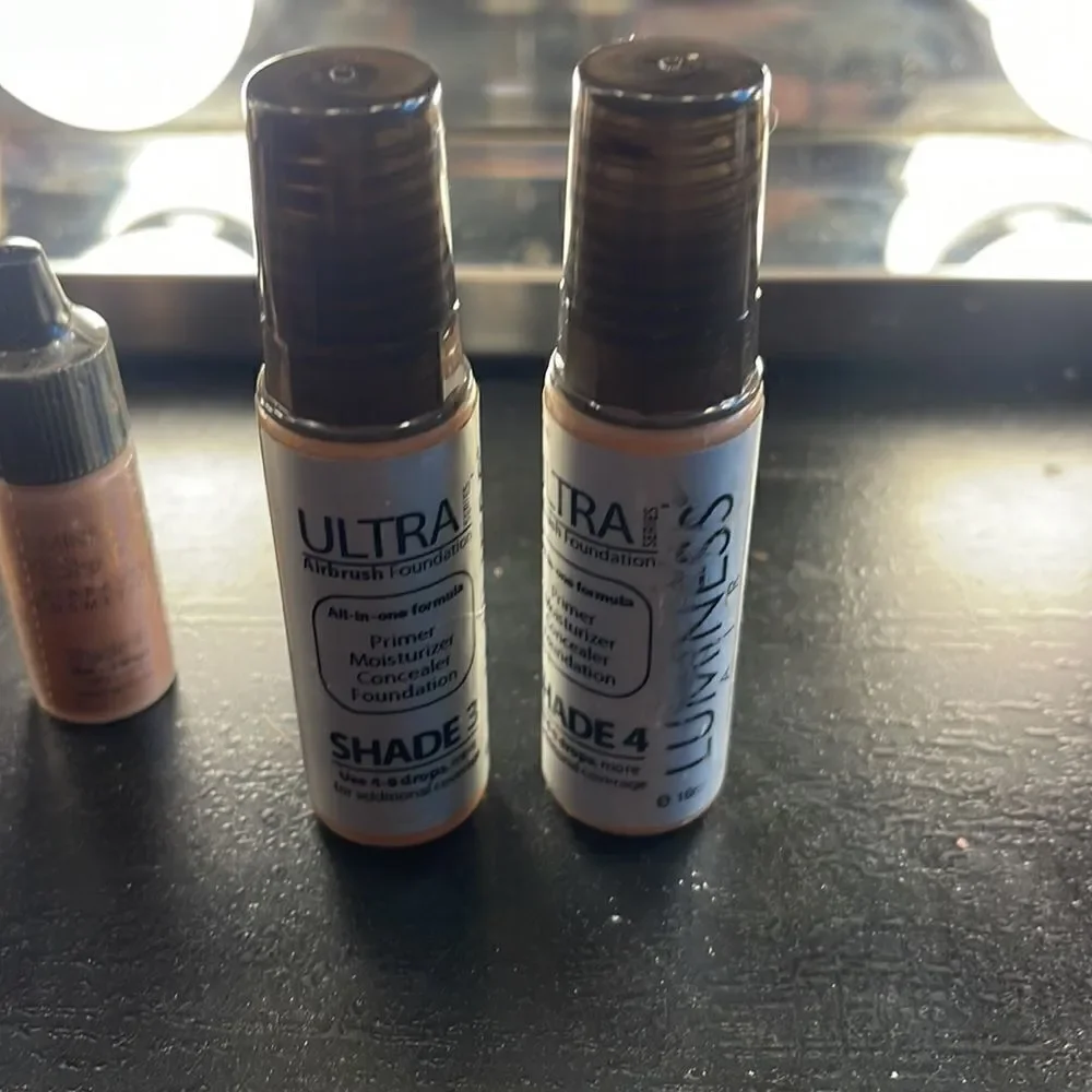 Luminess legend airbrush system + makeup & case GUC